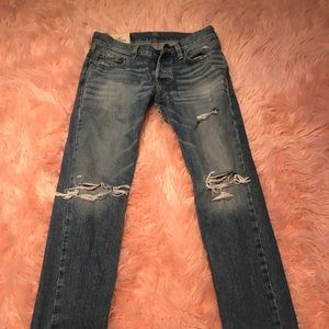 Men’s hollister destroyed jeans